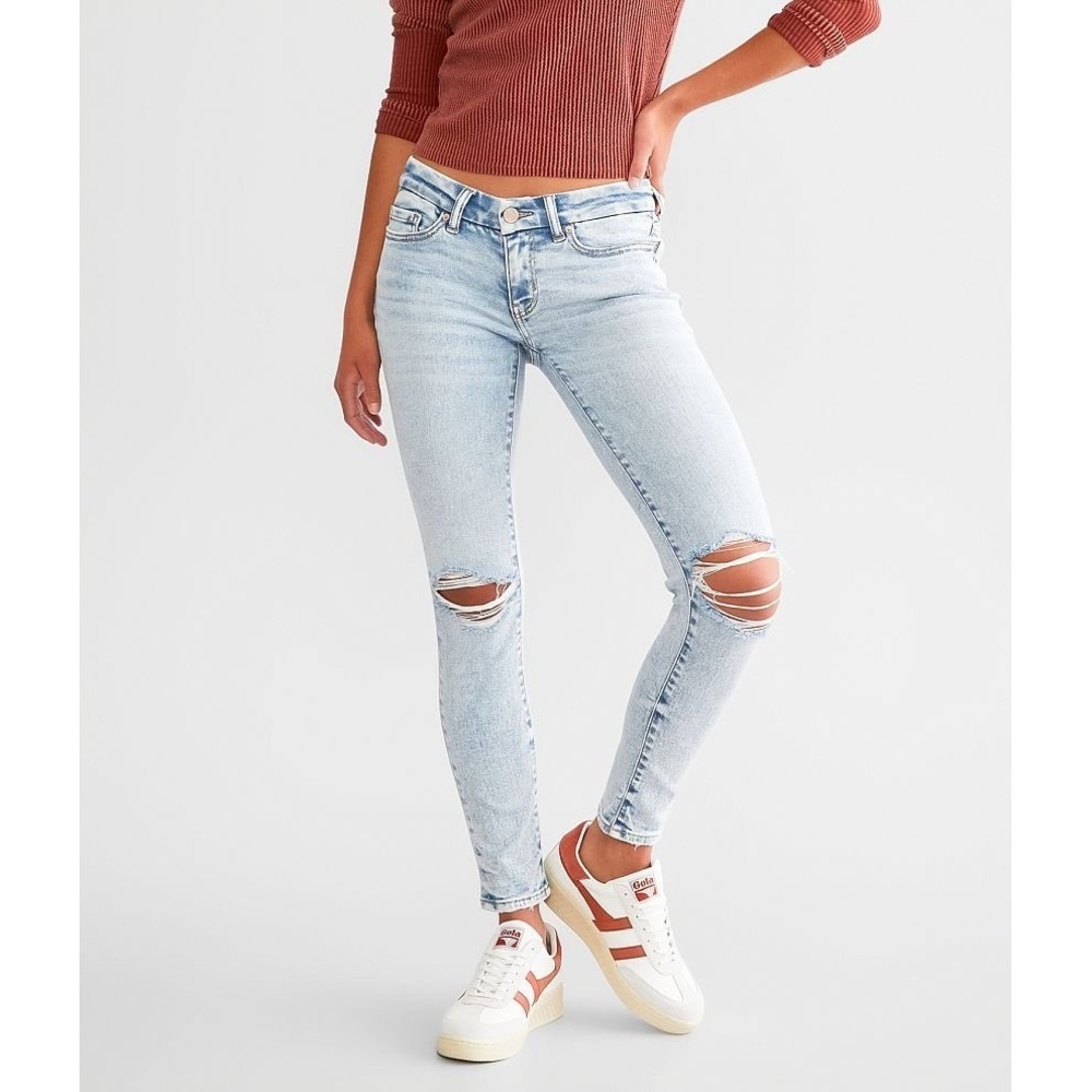 BKE Stella Low Rise Ankle Skinny Jeans Light Wash Distressed Size 28 x 27